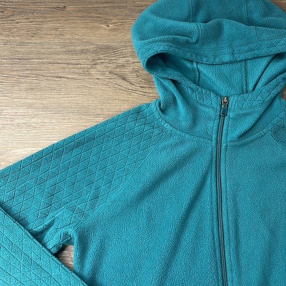 Tek Gear Women’s Turquoise Zip Up Hooded Fleece Jacket, size small - Picture 2 of 10